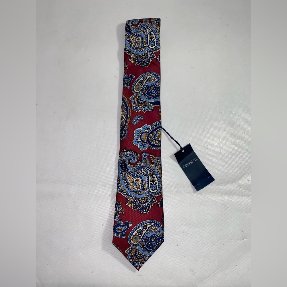NEW- Mens Italy Made Cremieux Dark Red Paisley Neck Tie Silk  MSRP: $60
